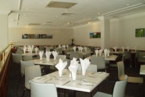 Imagen del bar/restaurante del Hotel Holiday Inn Hull Marina. Foto 5