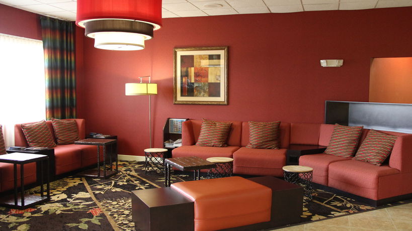 Imagen de los interiores del Hotel Holiday Inn Huntsville-Research Park. Foto 11
