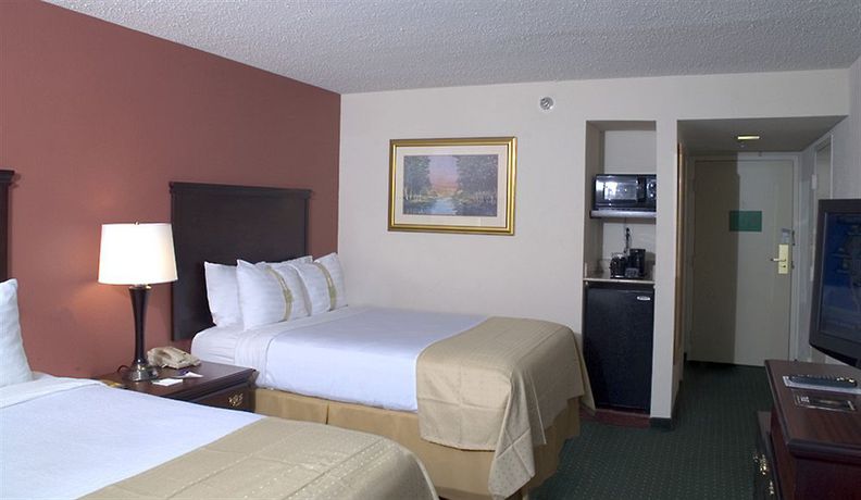 Imagen de la habitación del Hotel Holiday Inn Huntsville-Research Park. Foto 5