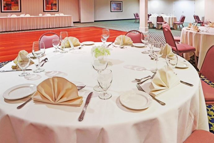 Imagen de los interiores del Hotel Holiday Inn Hyannis, An Ihg. Foto 9