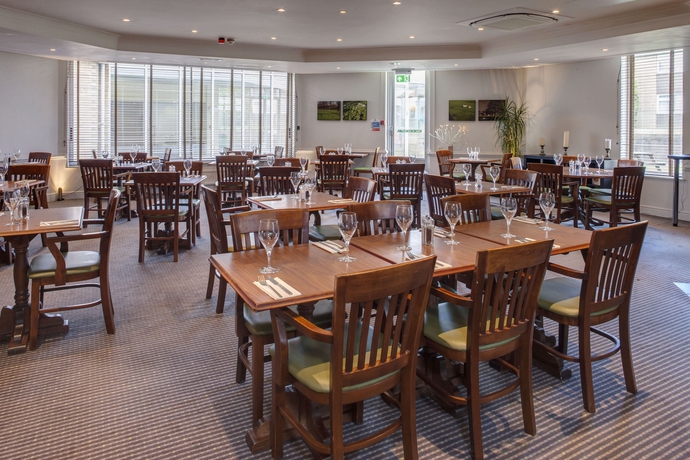 Imagen del bar/restaurante del Hotel Holiday Inn Ipswich, An Ihg. Foto 2