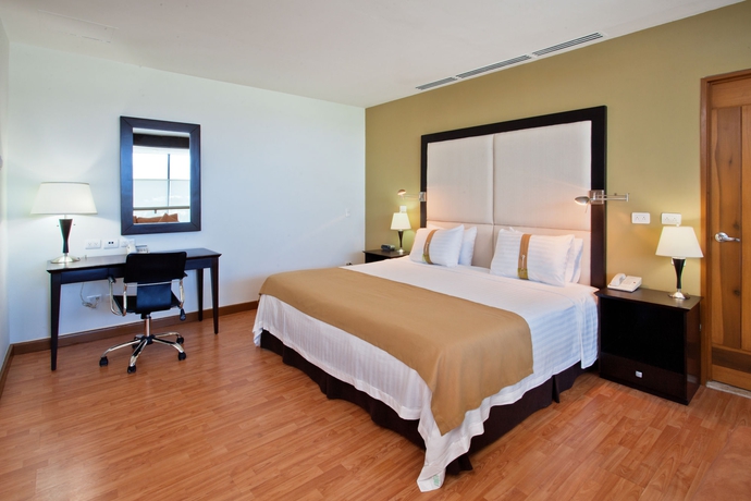 Imagen de la habitación del Hotel Holiday Inn Irapuato, An Ihg. Foto 11