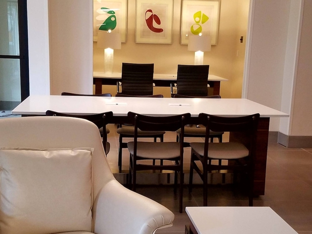 Imagen de la habitación del Hotel Holiday Inn Irving Las Colinas, An Ihg. Foto 14