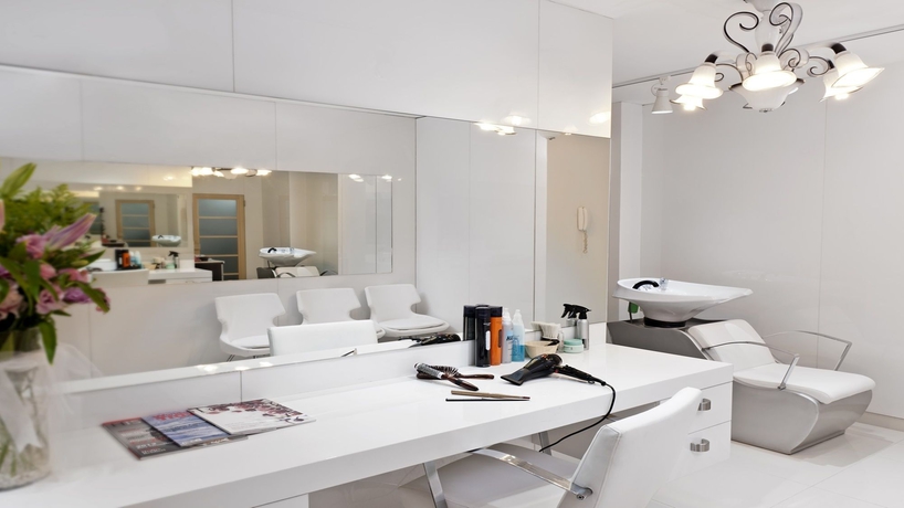 Imagen de los interiores del Hotel Holiday Inn Istanbul City, An Ihg. Foto 11