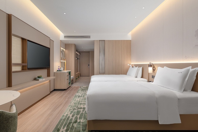 Imagen de la habitación del Hotel Holiday Inn Jinan Thousand Buddha Mountain By Ihg. Foto 4