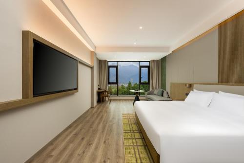 Imagen general del Hotel Holiday Inn Jiuhua Mountain Hot Spring, an IHG. Foto 6