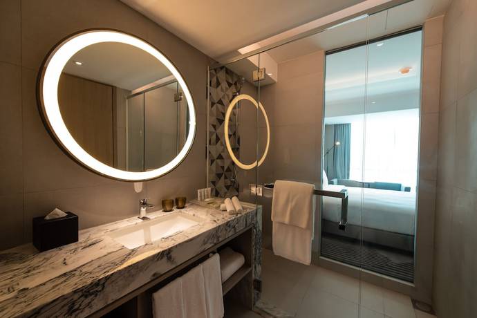 Imagen de la habitación del Hotel Holiday Inn Johor Bahru City Centre, An Ihg. Foto 11