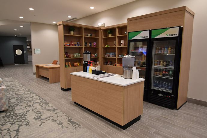 Imagen de los interiores del Hotel Holiday Inn Kansas City - Northeast, an IHG. Foto 15