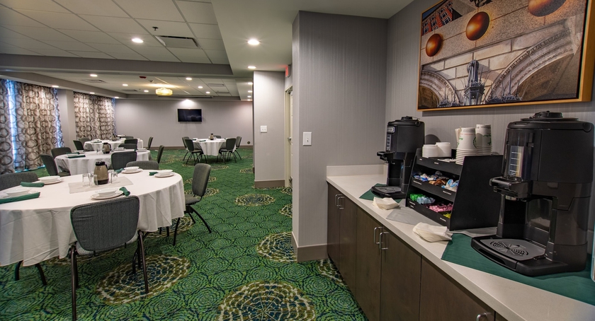 Imagen de los interiores del Hotel Holiday Inn Knoxville N - Merchant Drive. Foto 14