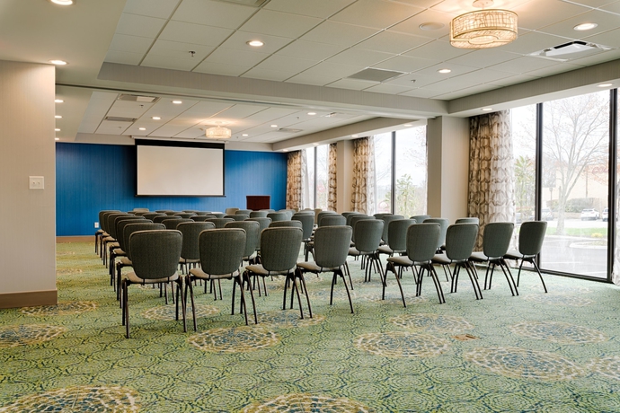 Imagen de los interiores del Hotel Holiday Inn Knoxville N - Merchant Drive. Foto 19