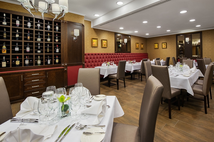 Imagen del bar/restaurante del Hotel Holiday Inn Krakow City Centre, An Ihg. Foto 2