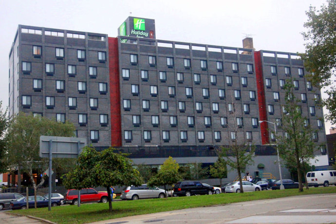 Imagen general del Hotel Holiday Inn Laguardia Airport. Foto 12