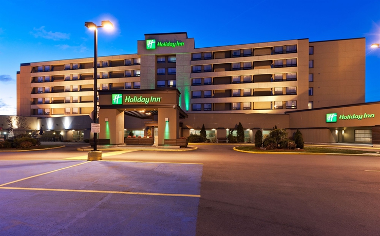 Imagen de los exteriores del Hotel Holiday Inn Laval Montréal, An Ihg. Foto 9