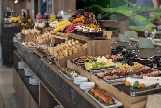 Imagen general del Hotel Holiday Inn Lima Airport, An Ihg. Foto 7