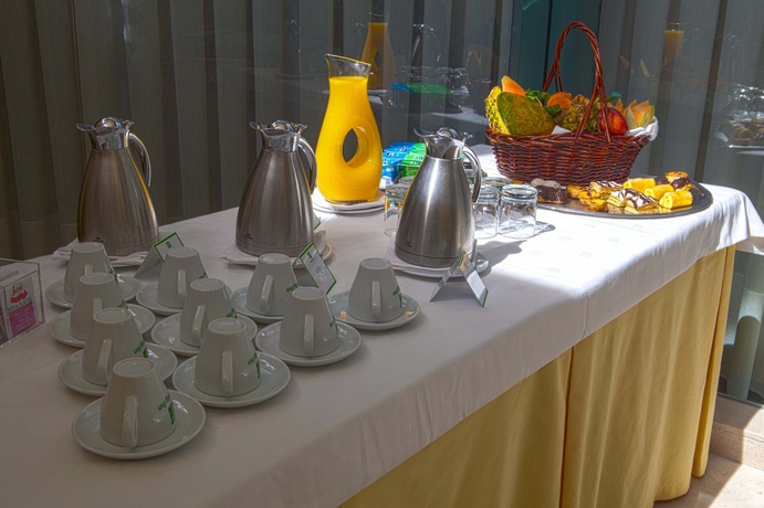 Imagen de los interiores del Hotel Holiday Inn Lisbon, An Ihg. Foto 10