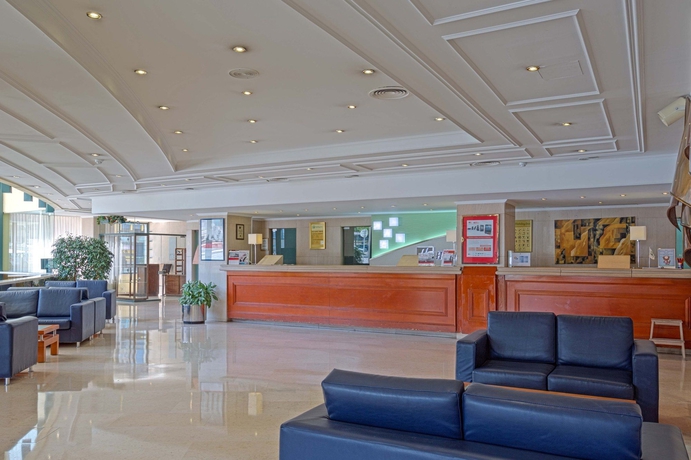 Imagen de los interiores del Hotel Holiday Inn Lisbon, An Ihg. Foto 13