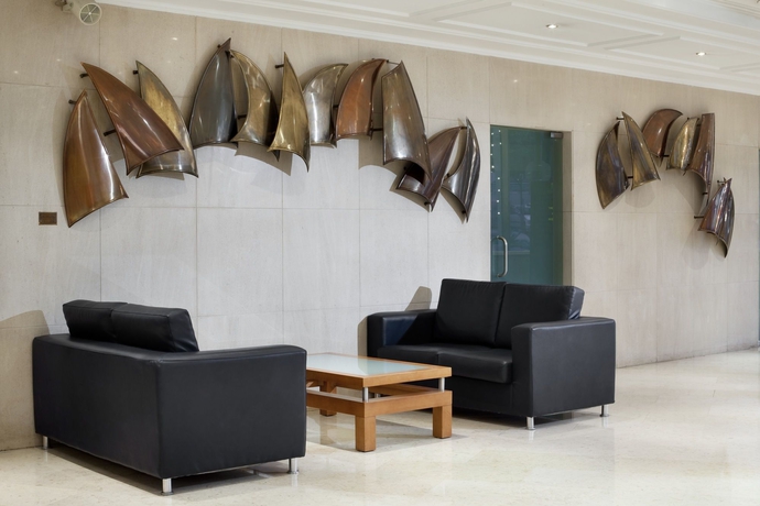 Imagen de los interiores del Hotel Holiday Inn Lisbon, An Ihg. Foto 14