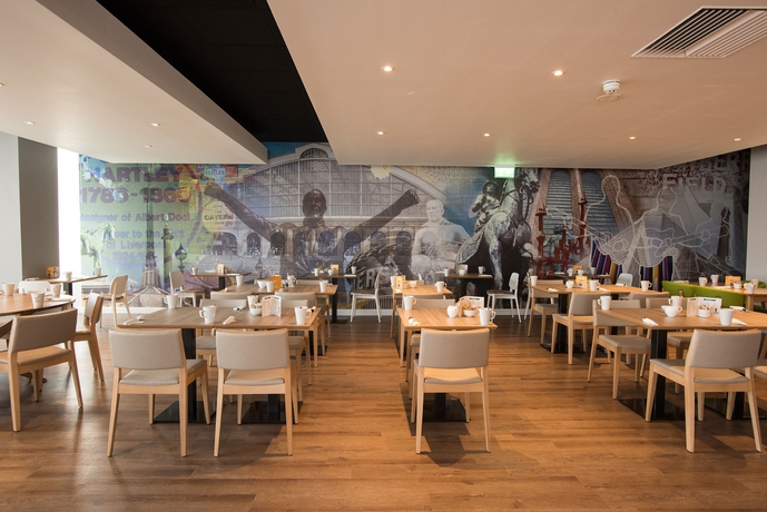 Imagen del bar/restaurante del Hotel Holiday Inn Liverpool City Centre, An Ihg. Foto 4