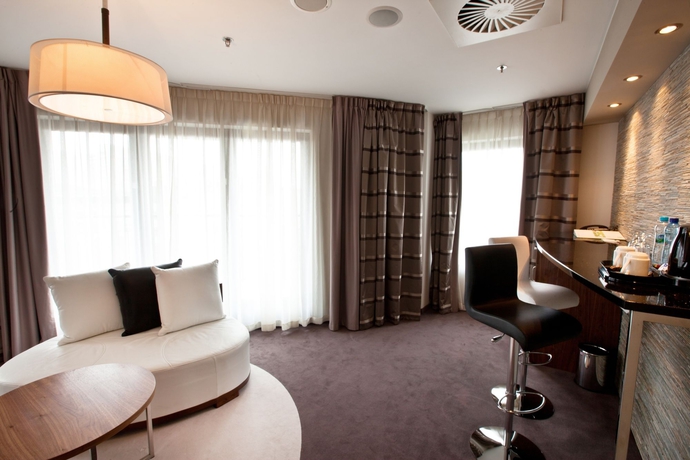 Imagen de la habitación del Hotel Holiday Inn Lodz, An Ihg. Foto 10