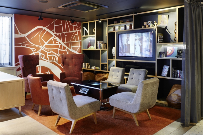 Imagen de los interiores del Hotel Holiday Inn London Brentford Lock. Foto 8