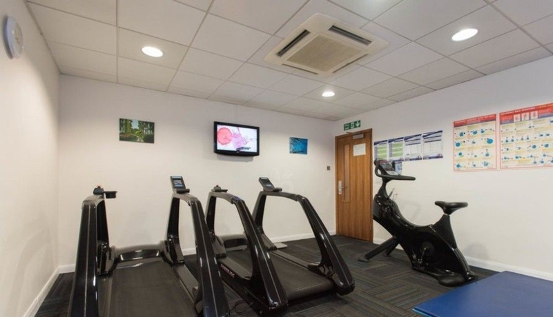 Imagen de los interiores del Hotel Holiday Inn London Brentford Lock. Foto 9