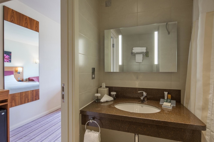 Imagen de la habitación del Hotel Holiday Inn London Luton North. Foto 9