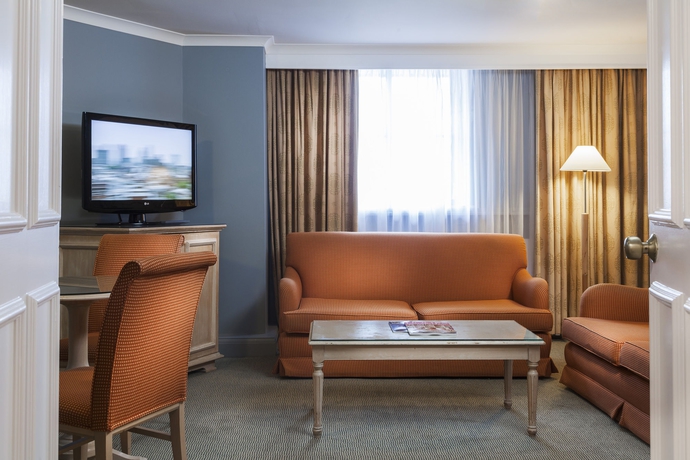 Imagen de los interiores del Hotel Holiday Inn London - Sutton, An Ihg. Foto 15