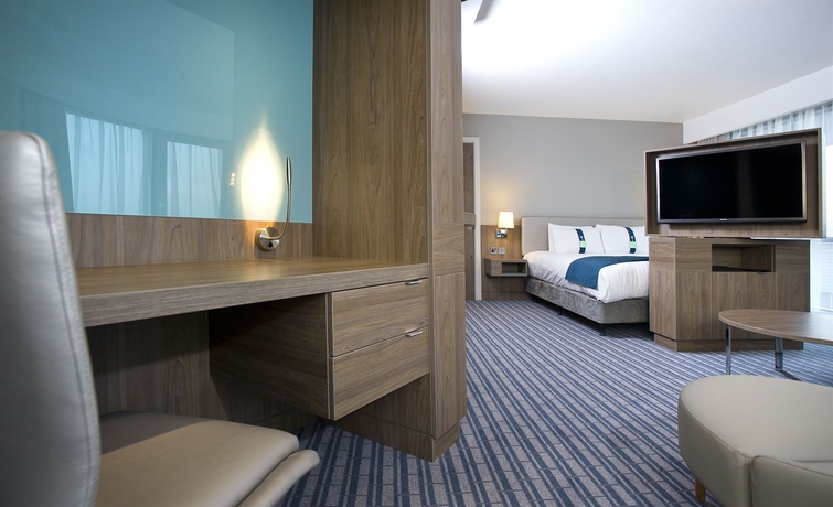 Imagen de la habitación del Hotel Holiday Inn London West. Foto 8