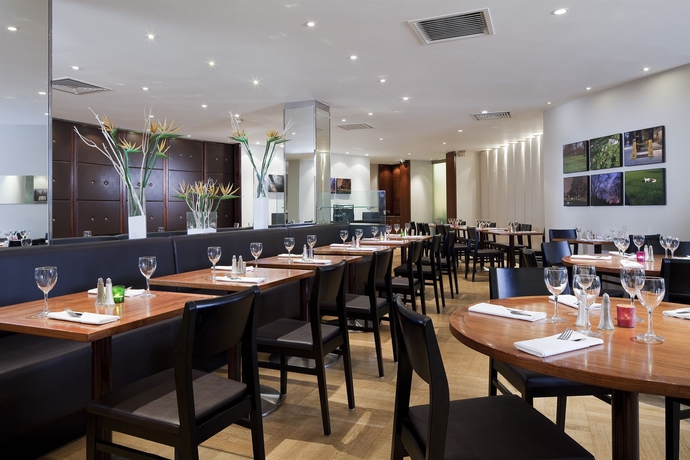 Imagen del bar/restaurante del Hotel Holiday Inn London-bloomsbury , By Ihg. Foto 3