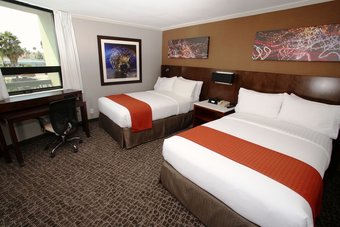 Imagen de la habitación del Hotel Holiday Inn Long Beach Airport and Conference Center, An Ihg. Foto 3