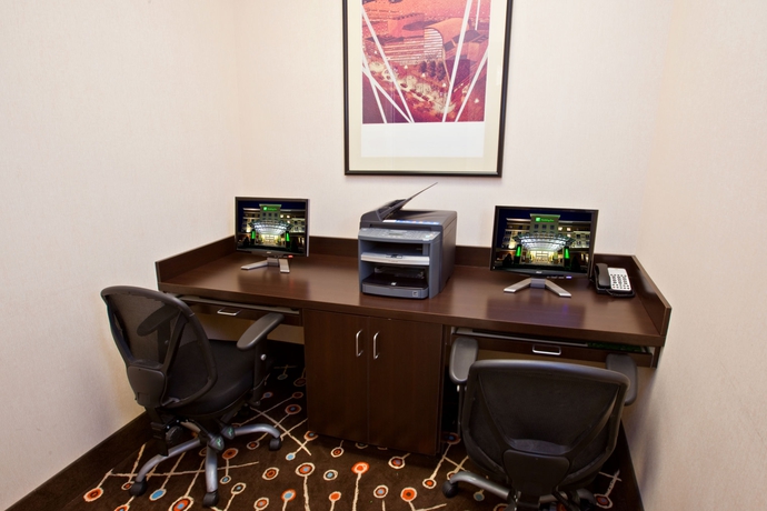 Imagen de los interiores del Hotel Holiday Inn Louisville Airport - Fair/expo, An Ihg. Foto 6