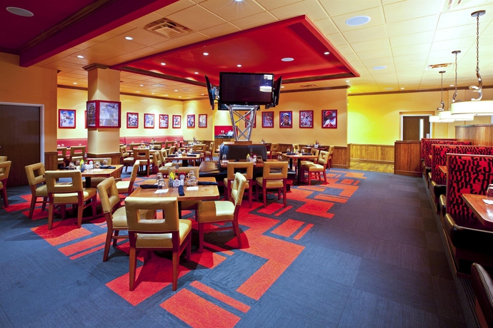 Imagen del bar/restaurante del Hotel Holiday Inn Louisville Airport South, An Ihg. Foto 5