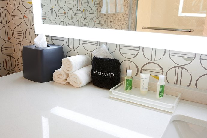 Imagen de la habitación del Hotel Holiday Inn Louisville Downtown, An Ihg. Foto 8