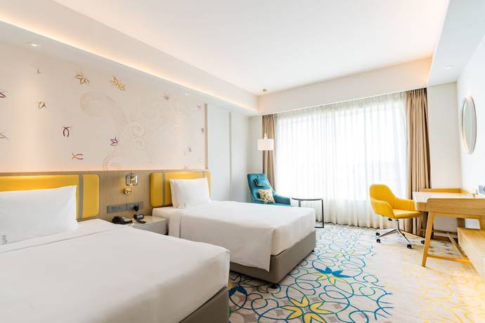 Imagen de la habitación del Hotel Holiday Inn Lucknow Airport, an IHG Hotel. Foto 4