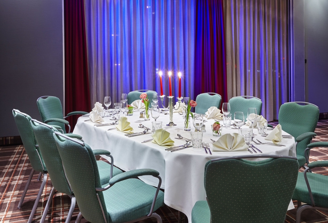 Imagen de los interiores del Hotel Holiday Inn Luebeck, An Ihg. Foto 13