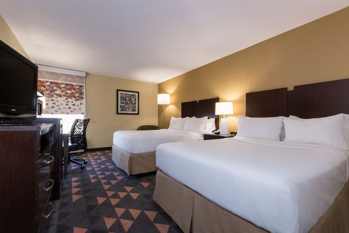 Imagen de la habitación del Hotel Holiday Inn Lumberton, an IHG. Foto 11