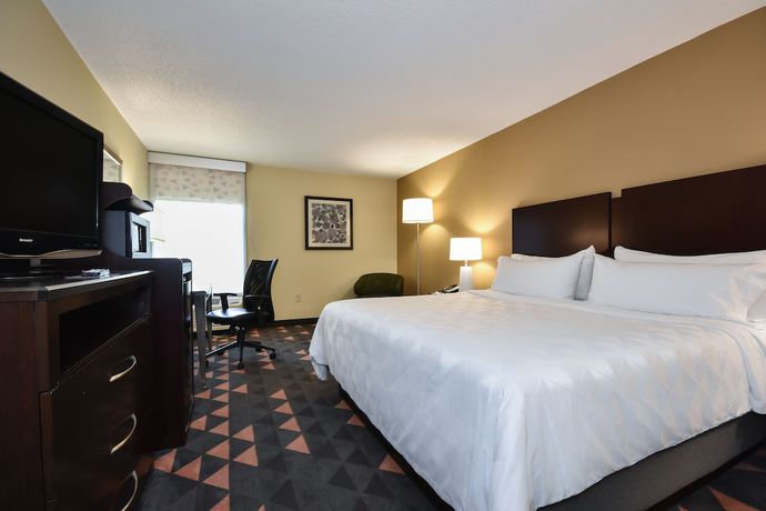 Imagen de la habitación del Hotel Holiday Inn Lumberton, an IHG. Foto 14