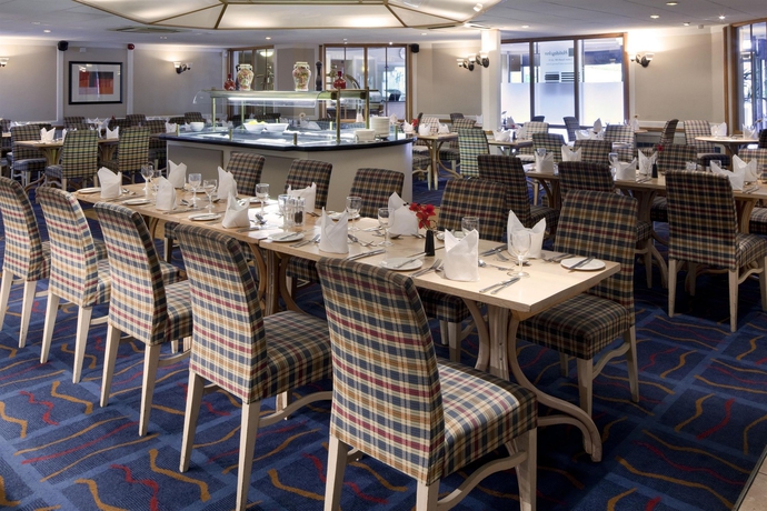 Imagen del bar/restaurante del Hotel Holiday Inn Luton-south M1, Jct.9, An Ihg. Foto 7