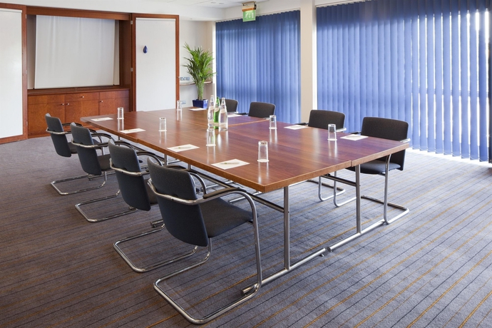 Imagen de los interiores del Hotel Holiday Inn Luton-south M1, Jct.9, An Ihg. Foto 14
