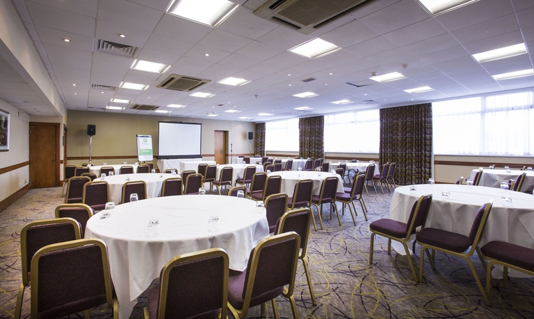 Imagen general del Hotel Holiday Inn Luton-south M1, Jct.9, An Ihg. Foto 3