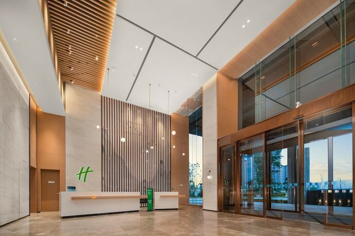 Imagen de los interiores del Hotel Holiday Inn Luzhou Longjian, An Ihg Hotel. Foto 36
