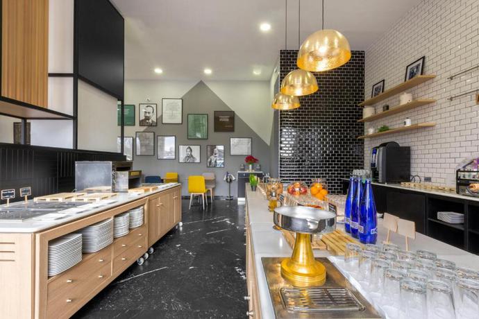 Imagen de los interiores del Hotel Holiday Inn Madrid - Las Tablas, An Ihg. Foto 7