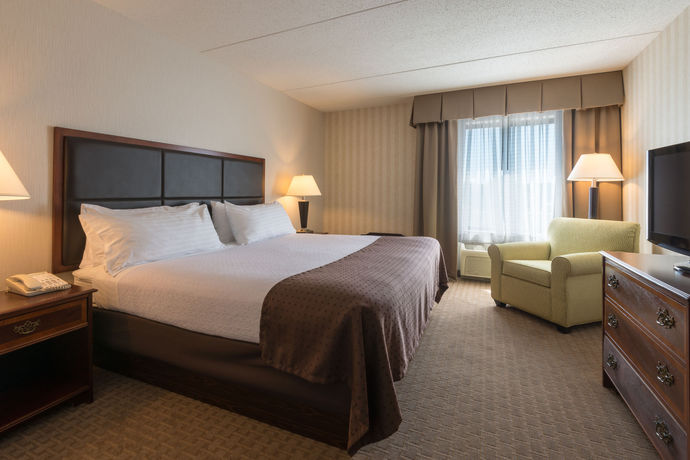 Imagen del bar/restaurante del Hotel Holiday Inn Manchester Airport, An Ihg. Foto 6