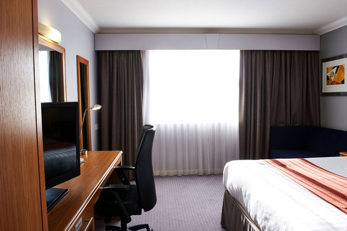 Imagen de los interiores del Hotel Holiday Inn Manchester West, An Ihg. Foto 14