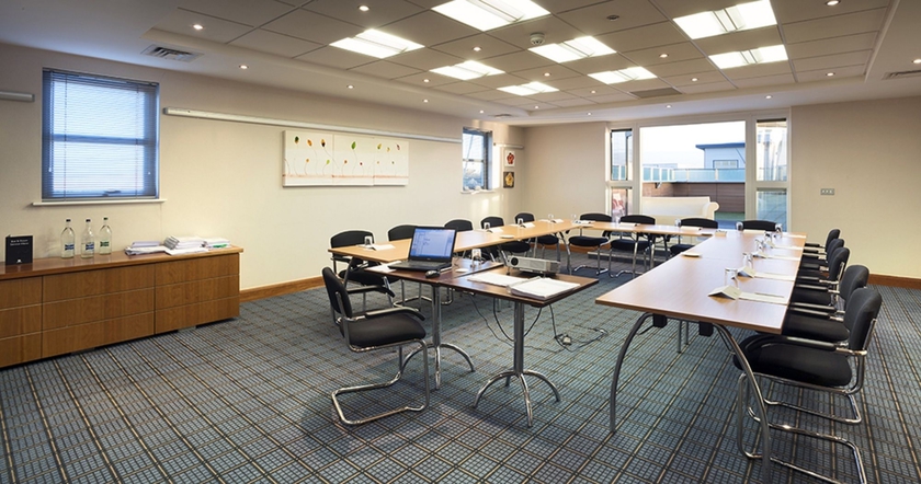 Imagen de los interiores del Hotel Holiday Inn Manchester-central Park, An Ihg. Foto 11