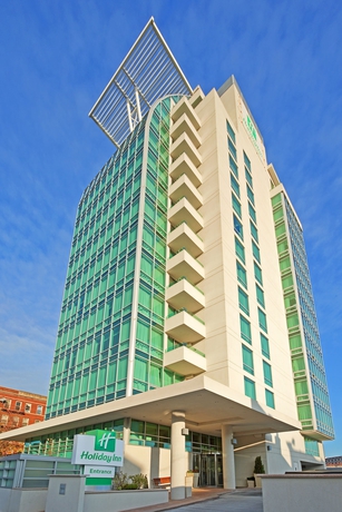 Imagen de los exteriores del Hotel Holiday Inn Manhattan View. Foto 8