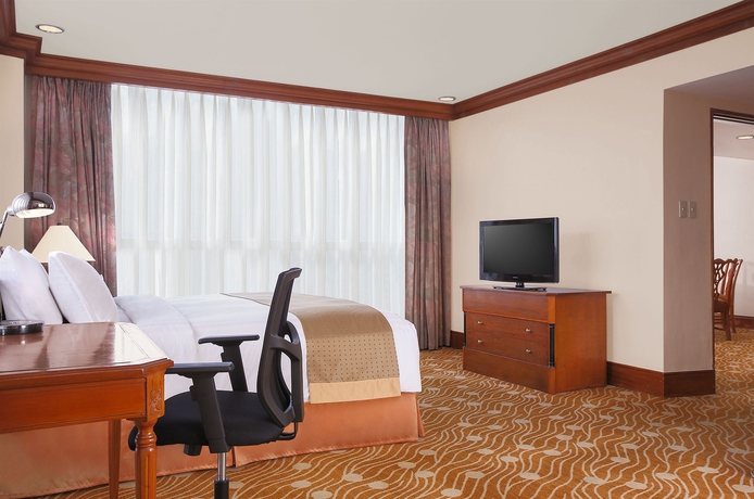 Imagen de la habitación del Hotel Holiday Inn Manila Galleria, An Ihg. Foto 9