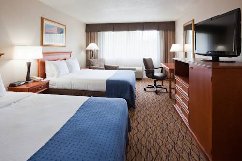 Imagen de la habitación del Hotel Holiday Inn Marquette. Foto 9