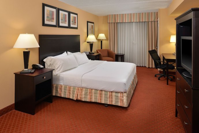 Imagen de la habitación del Hotel Holiday Inn Martinsburg, an IHG. Foto 6