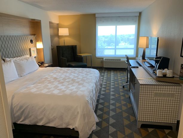 Imagen de la habitación del Hotel Holiday Inn Martinsburg, an IHG. Foto 10